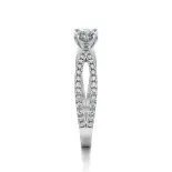 Pierścionek z diamentami